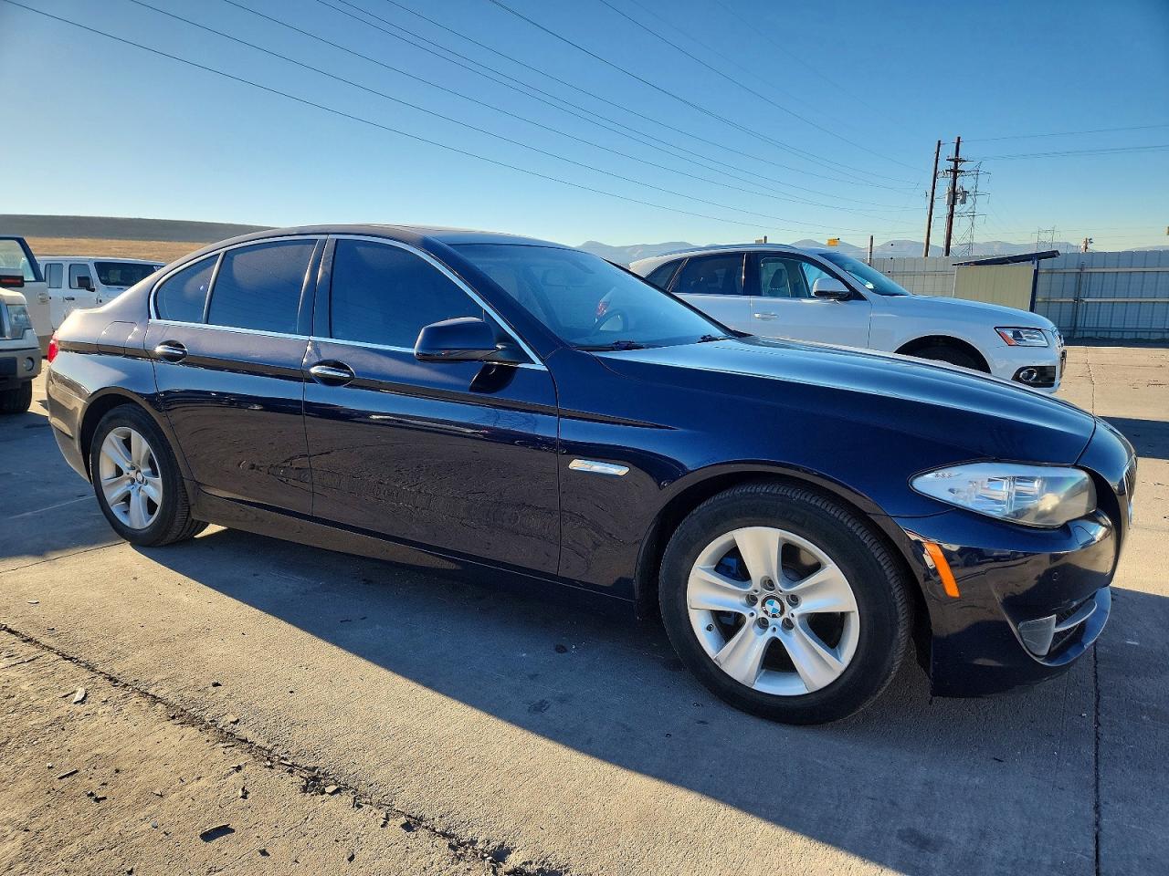 2013 BMW 528 XI photo 4