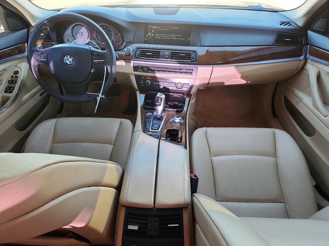 2013 BMW 528 XI photo 8