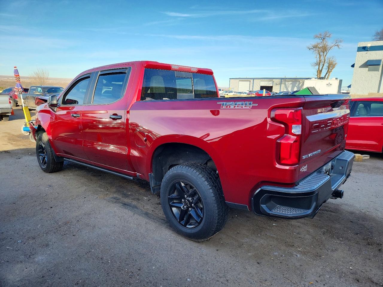 2020 CHEVROLET SILVERADO K1500 LT TRAIL BOSS photo 2