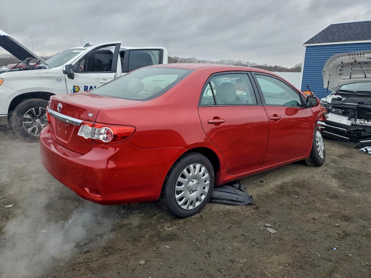 2012 TOYOTA COROLLA BASE photo 3