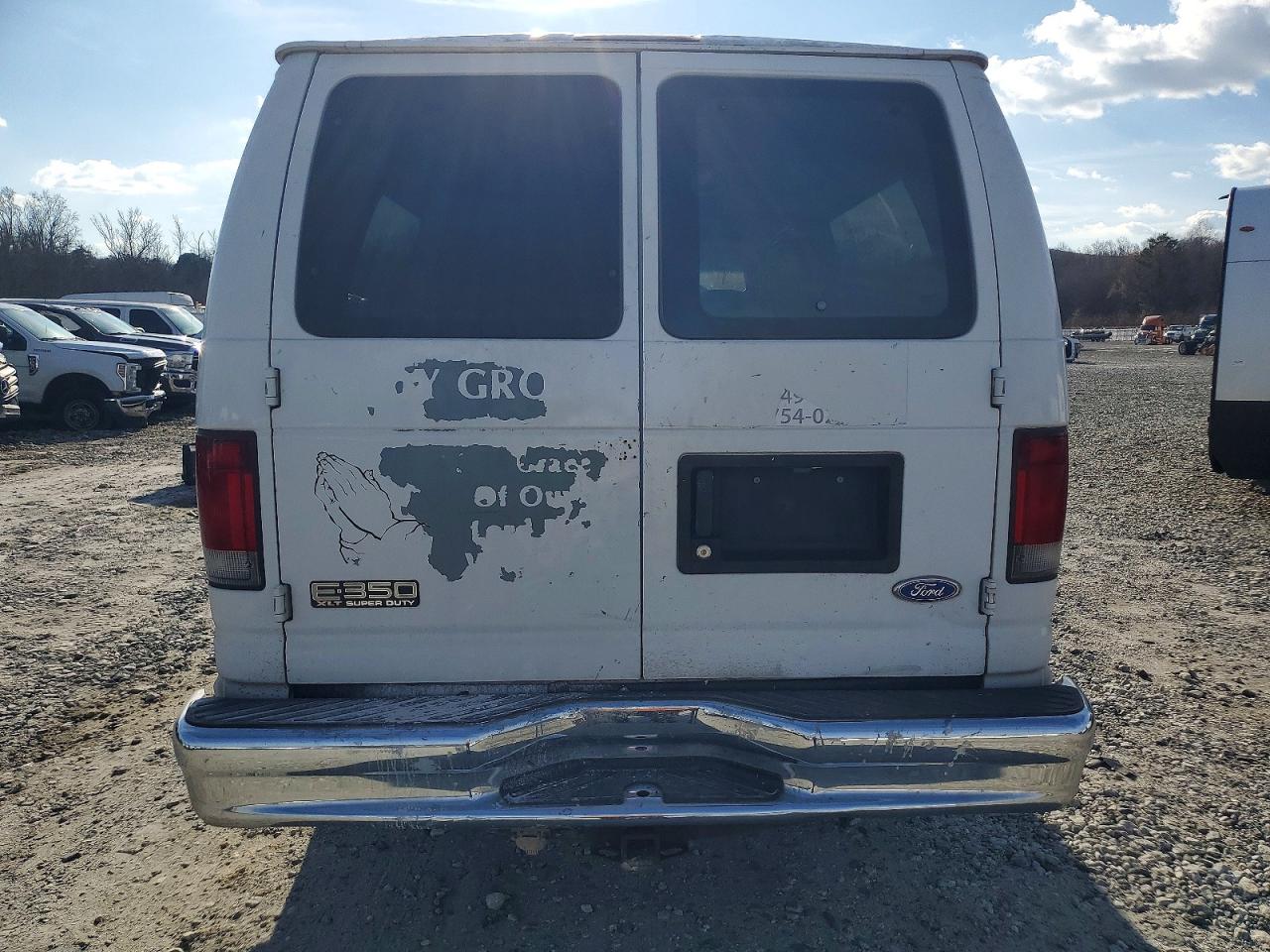 2002 FORD ECONOLINE E350 SUPER DUTY WAGON photo 11