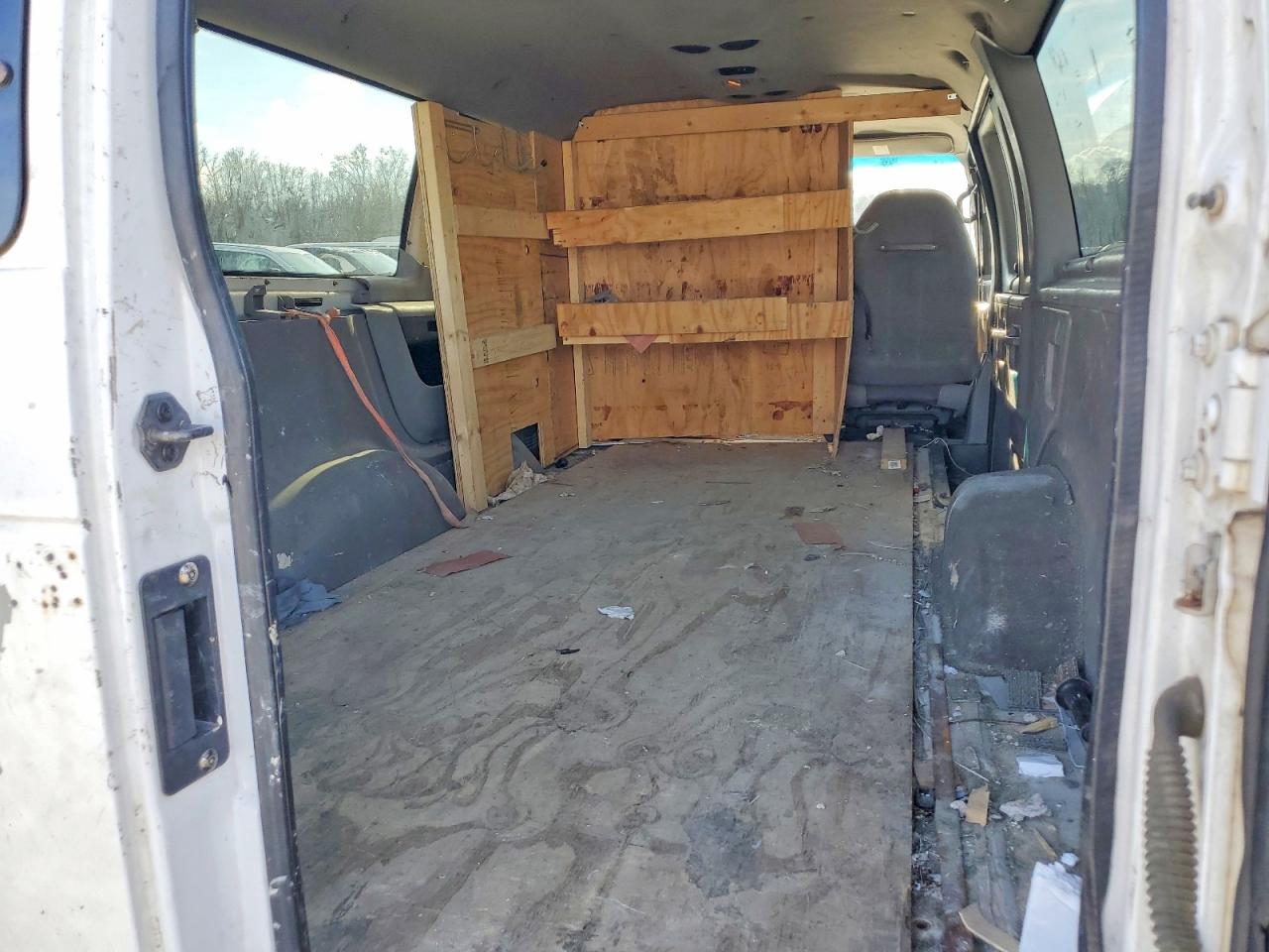 2002 FORD ECONOLINE E350 SUPER DUTY WAGON photo 19