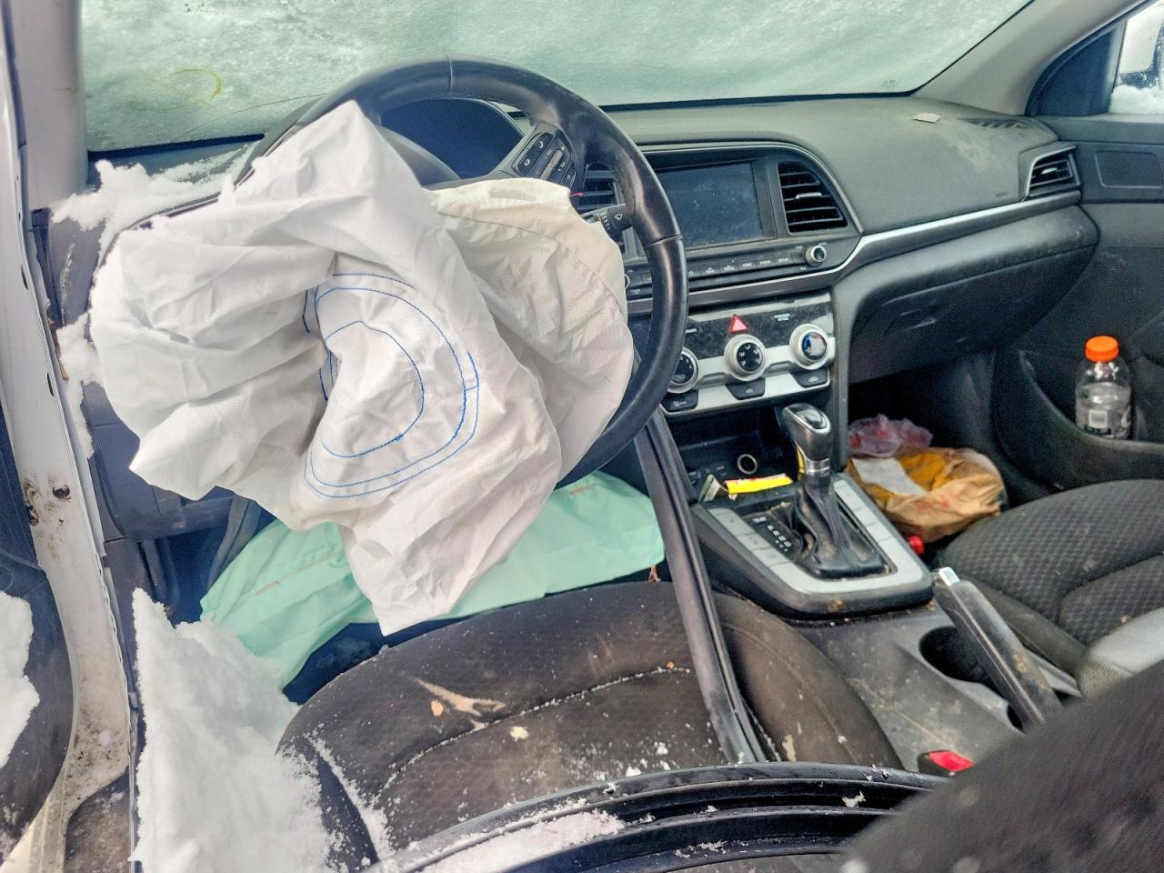 2020 HYUNDAI ELANTRA SEL photo 15