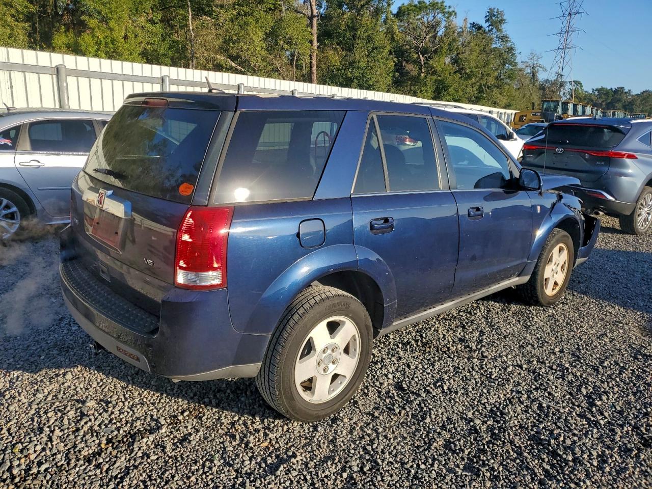 2007 SATURN VUE photo 7