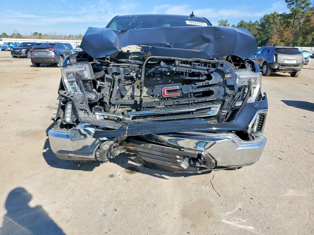 2022 GMC SIERRA LIMITED K1500 SLT photo 5