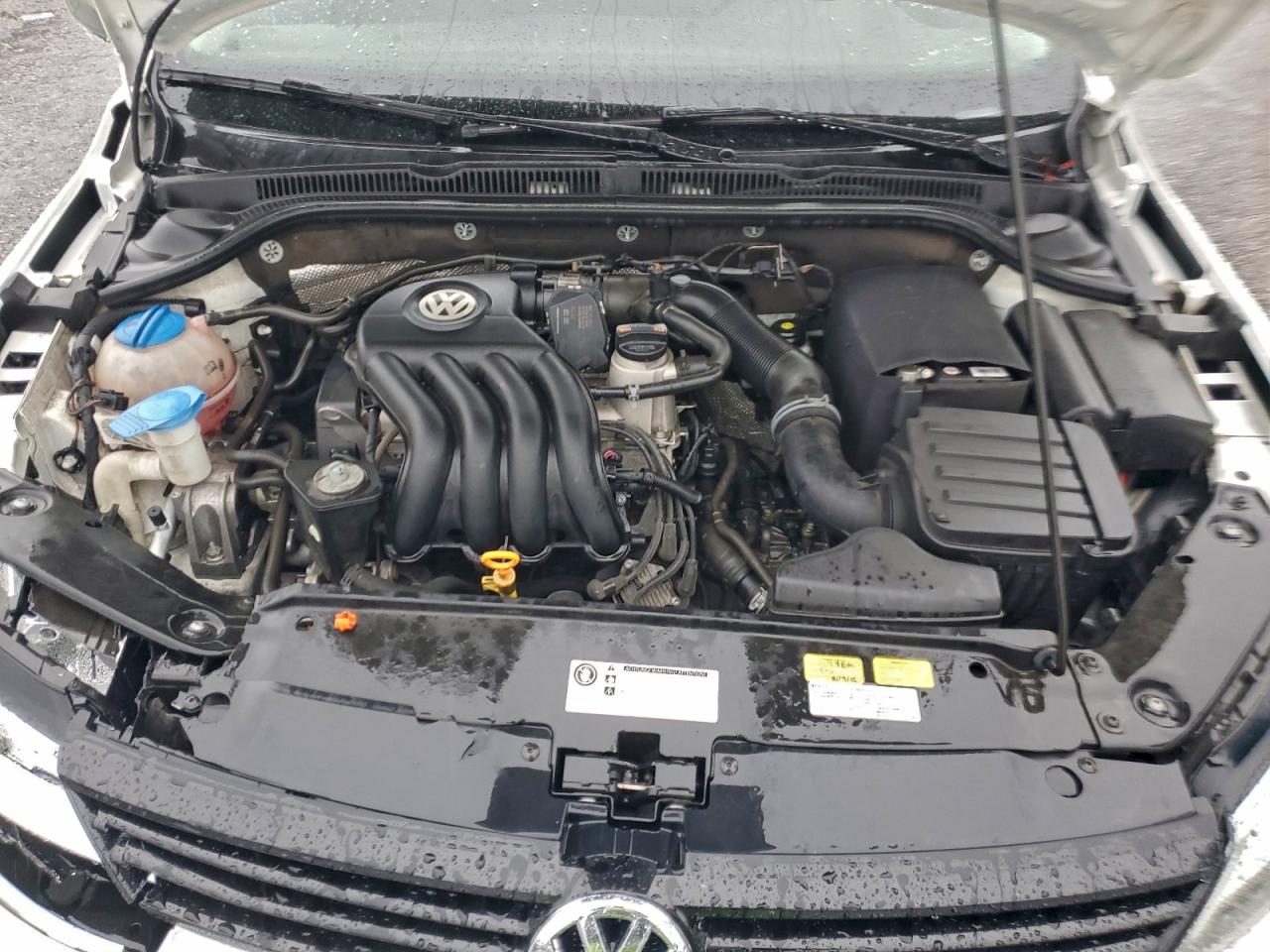 2013 VOLKSWAGEN JETTA BASE photo 11