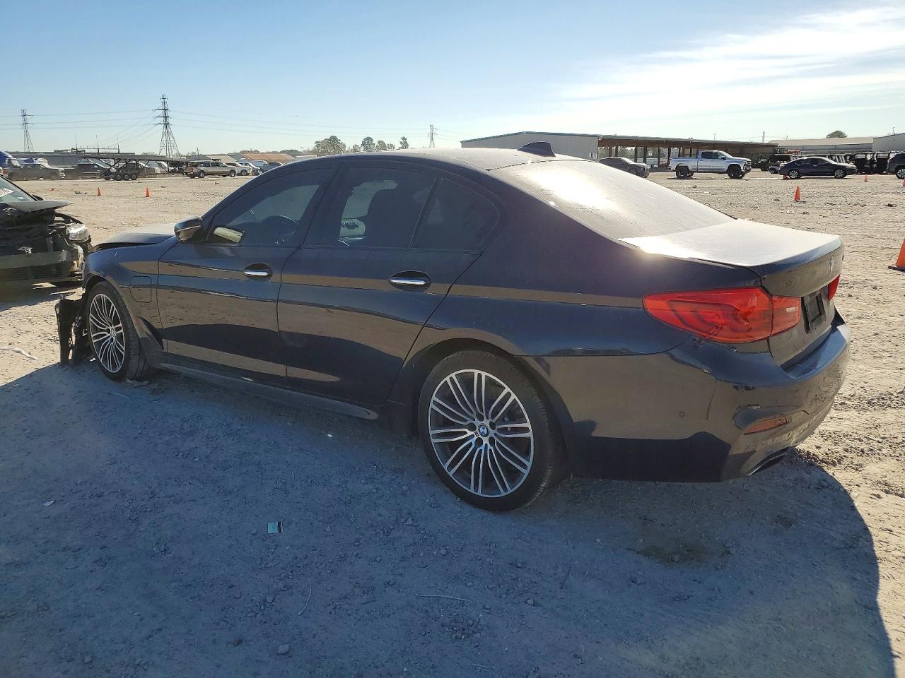 2018 BMW 530E photo 2