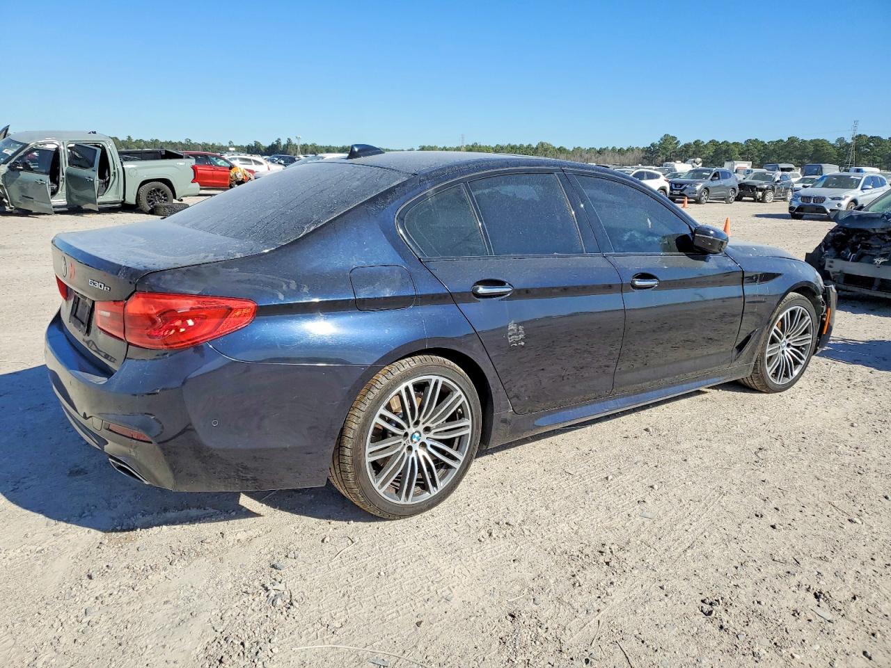 2018 BMW 530E photo 3