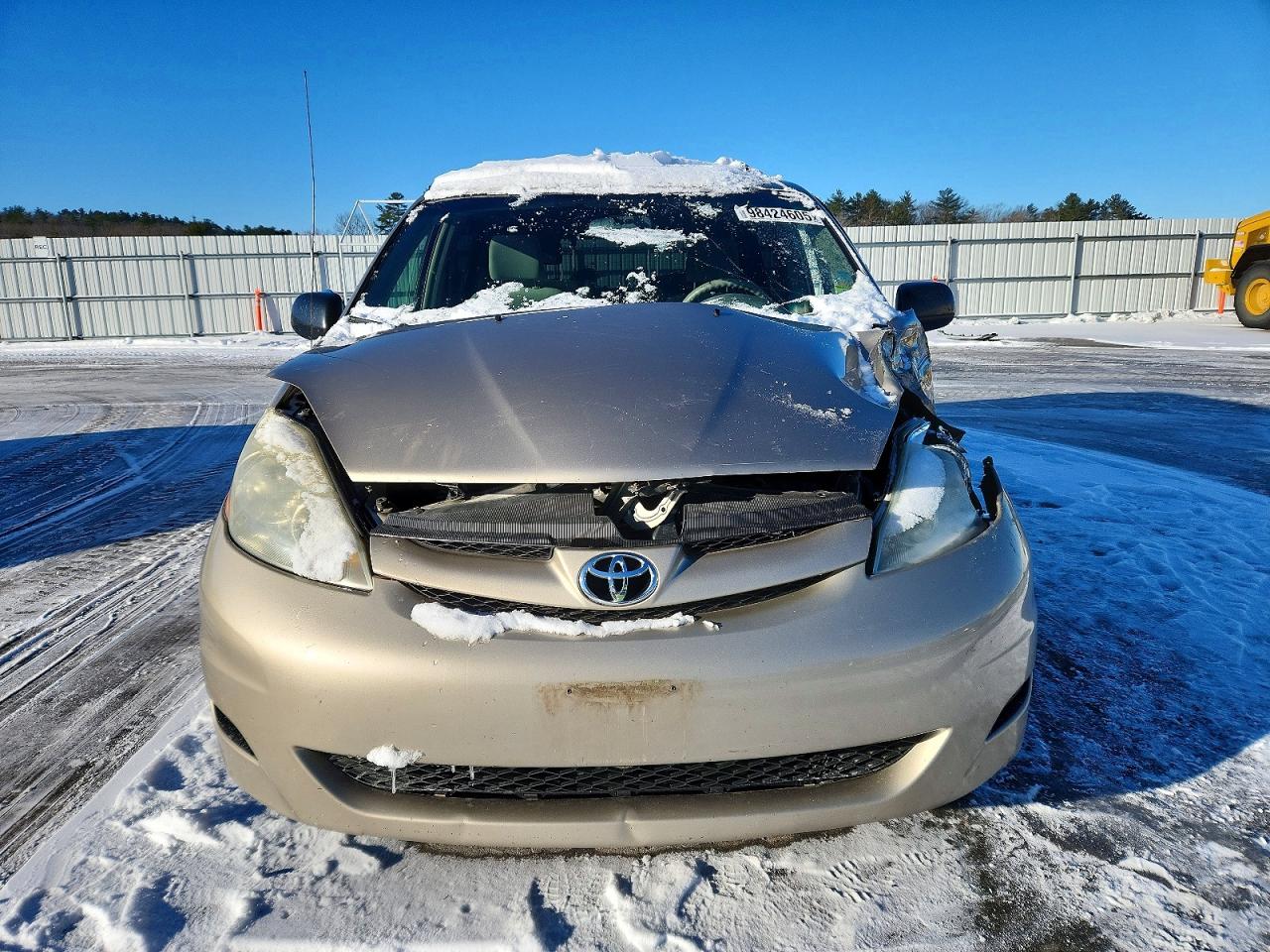 2006 TOYOTA SIENNA CE photo 5