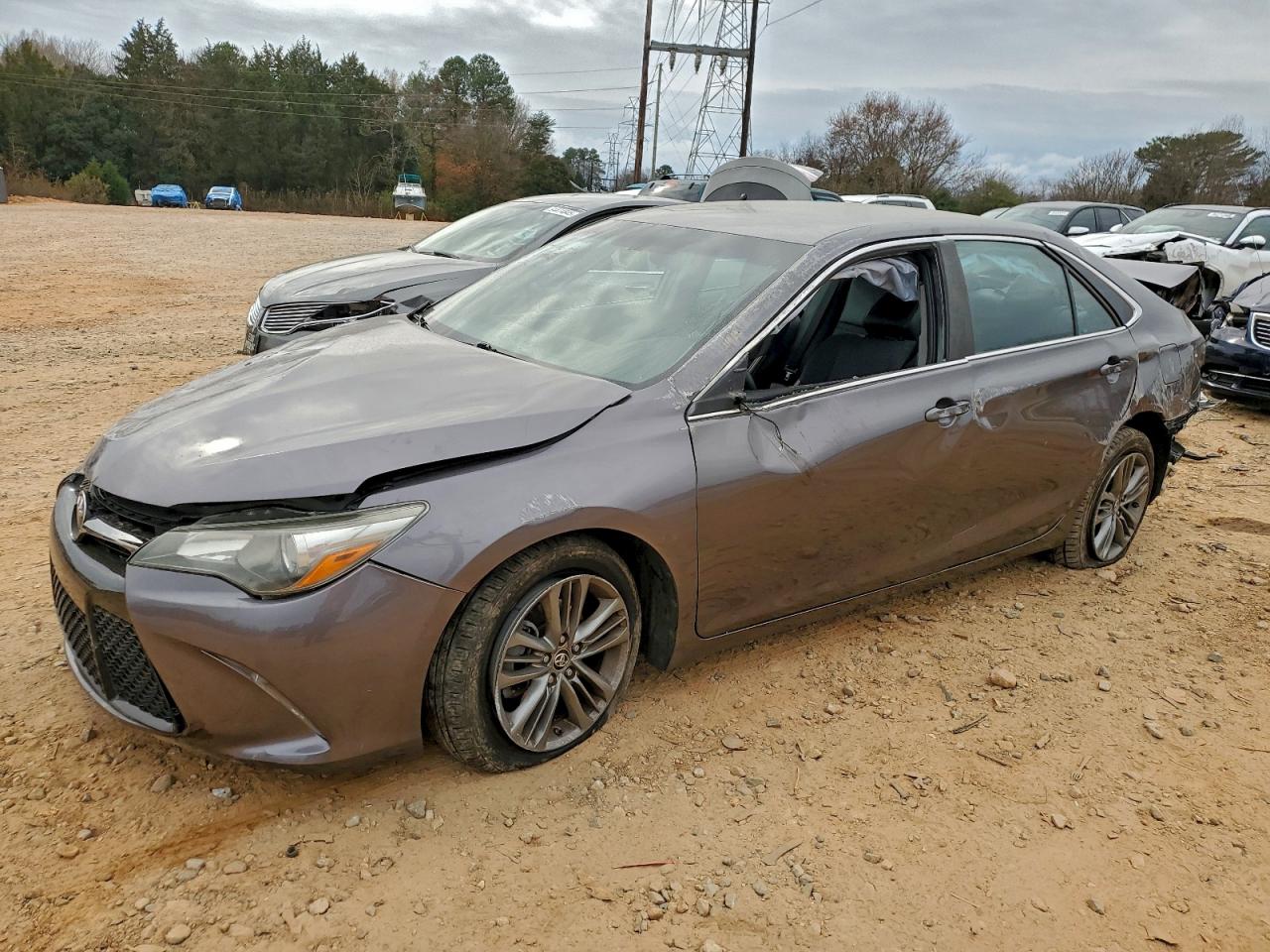 2015 TOYOTA CAMRY