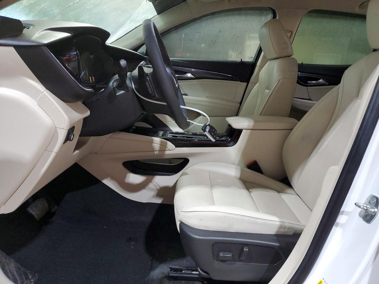 2023 BUICK ENVISION ESSENCE photo 7