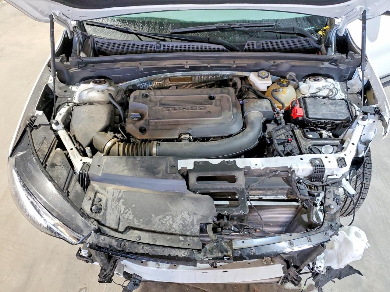 2023 BUICK ENVISION ESSENCE photo 12