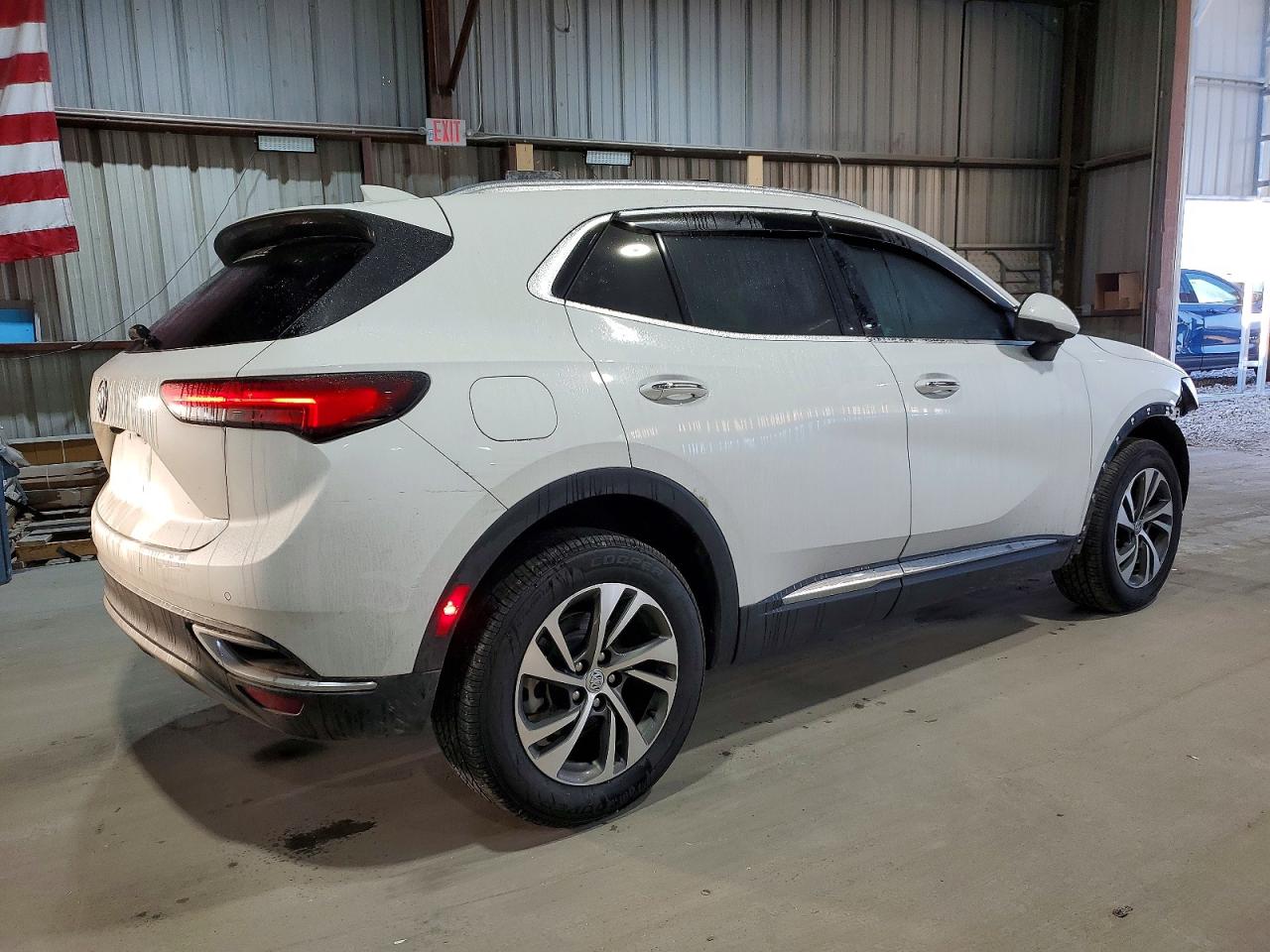 2023 BUICK ENVISION ESSENCE photo 3