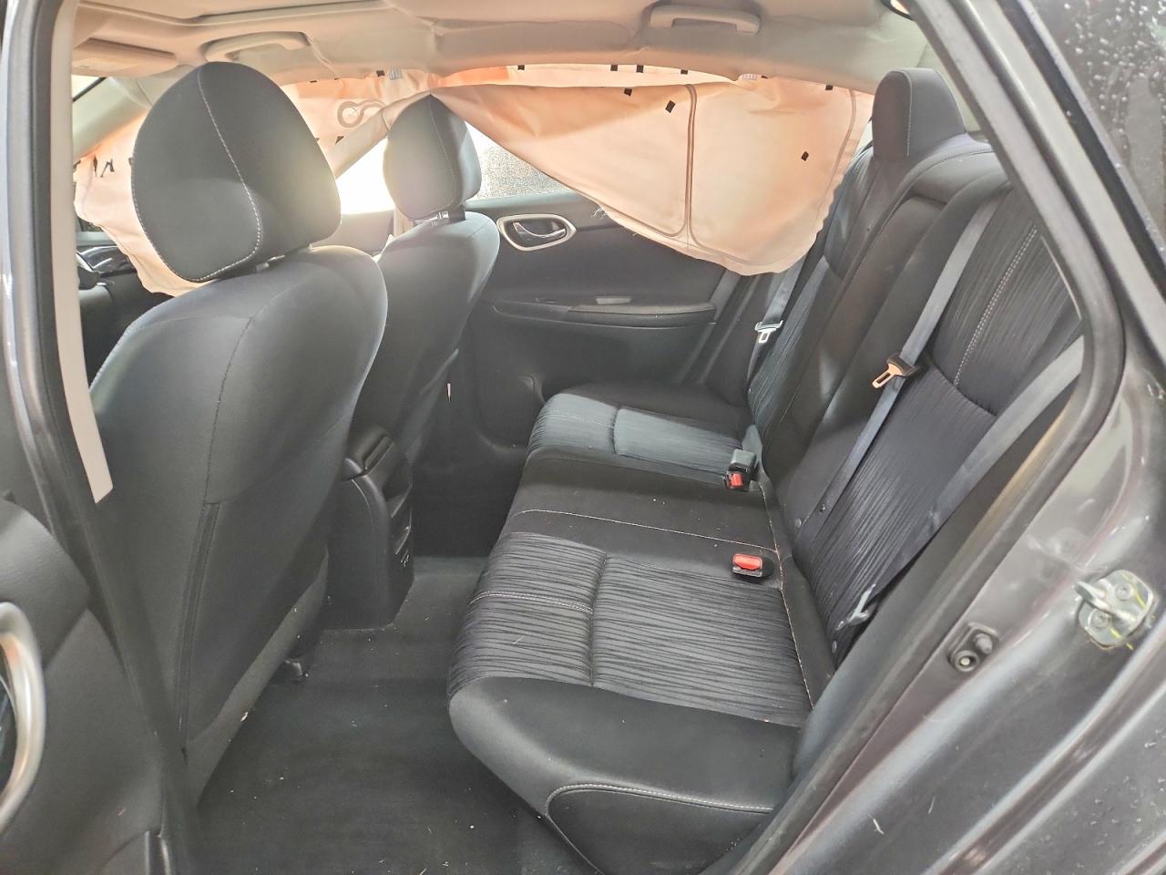 2018 NISSAN SENTRA S photo 10