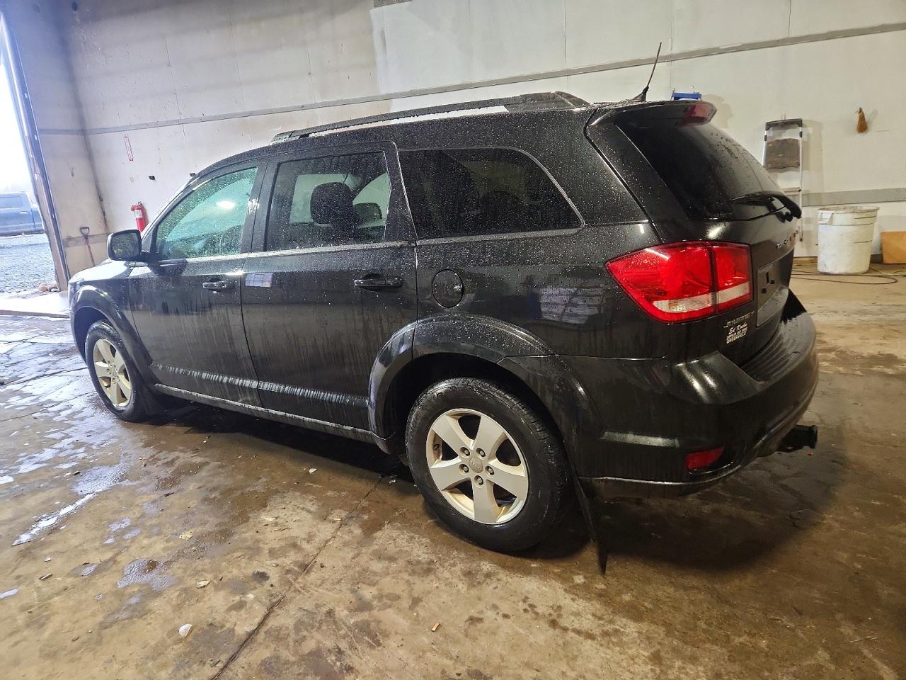 2013 DODGE JOURNEY SXT photo 3