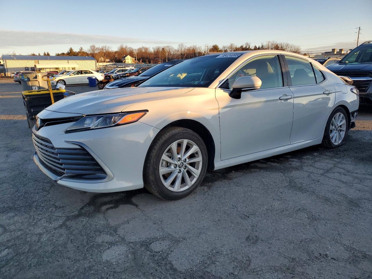 2022 TOYOTA CAMRY