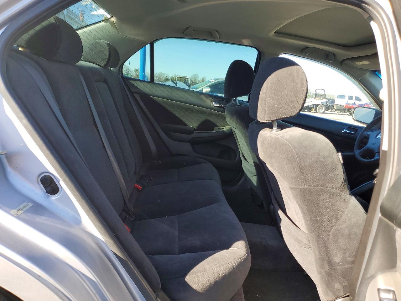 2004 HONDA ACCORD EX photo 19