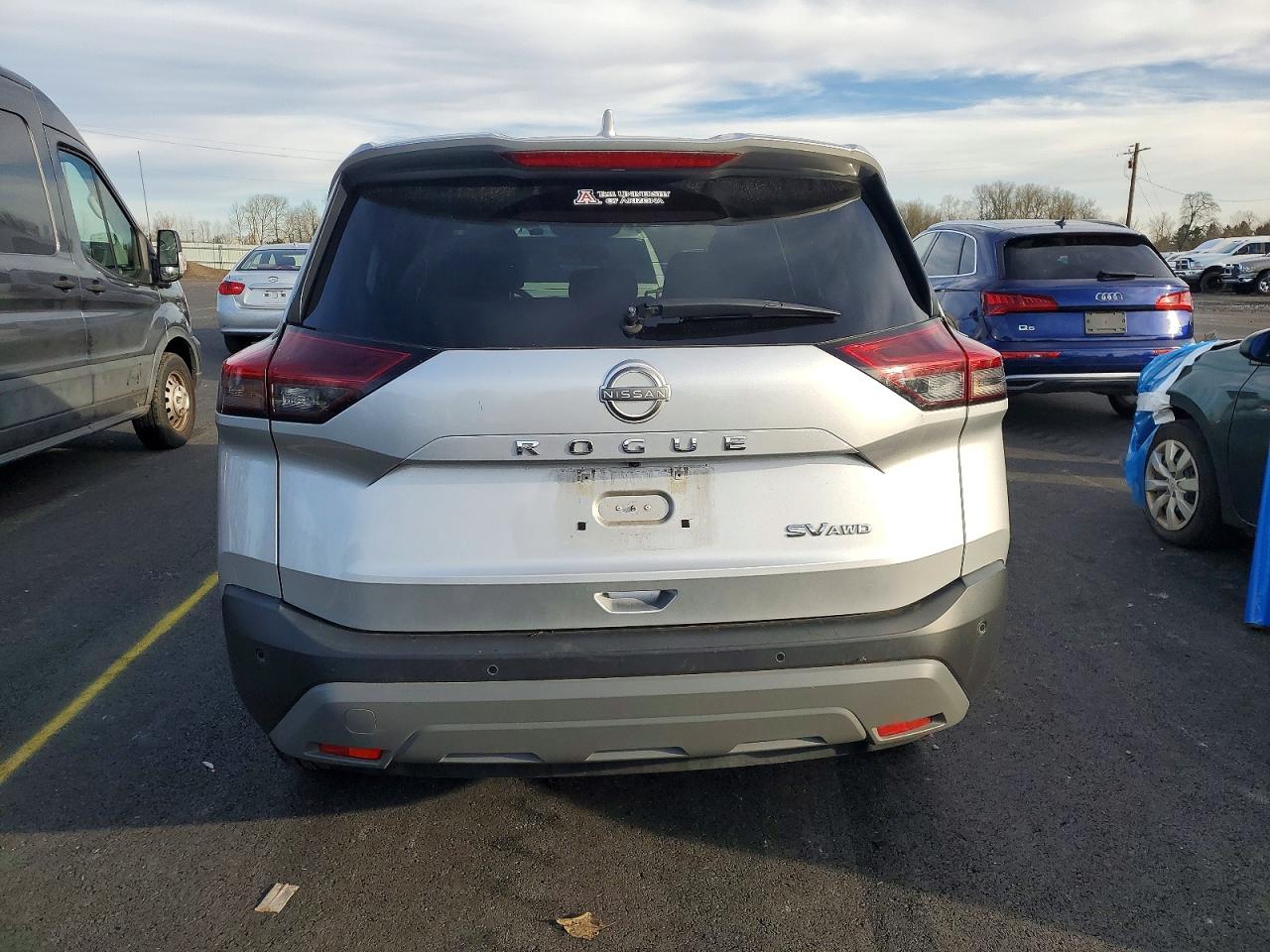 2023 NISSAN ROGUE SV photo 6