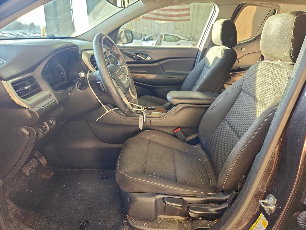 2017 GMC ACADIA SLE photo 7