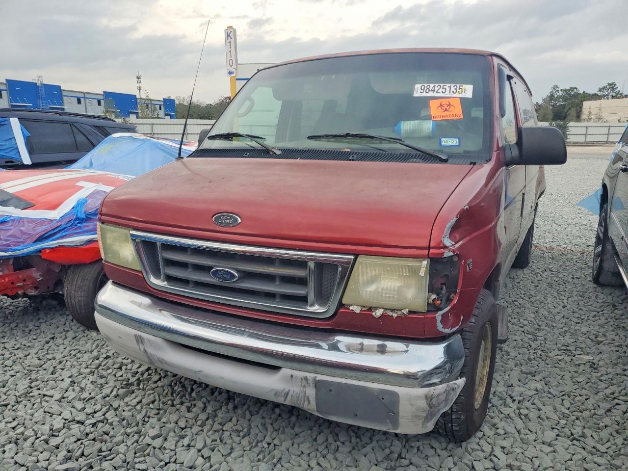 2001 FORD ECONOLINE E150 WAGON photo 5