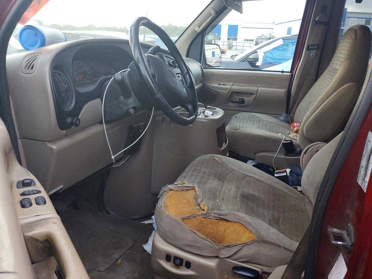 2001 FORD ECONOLINE E150 WAGON photo 7