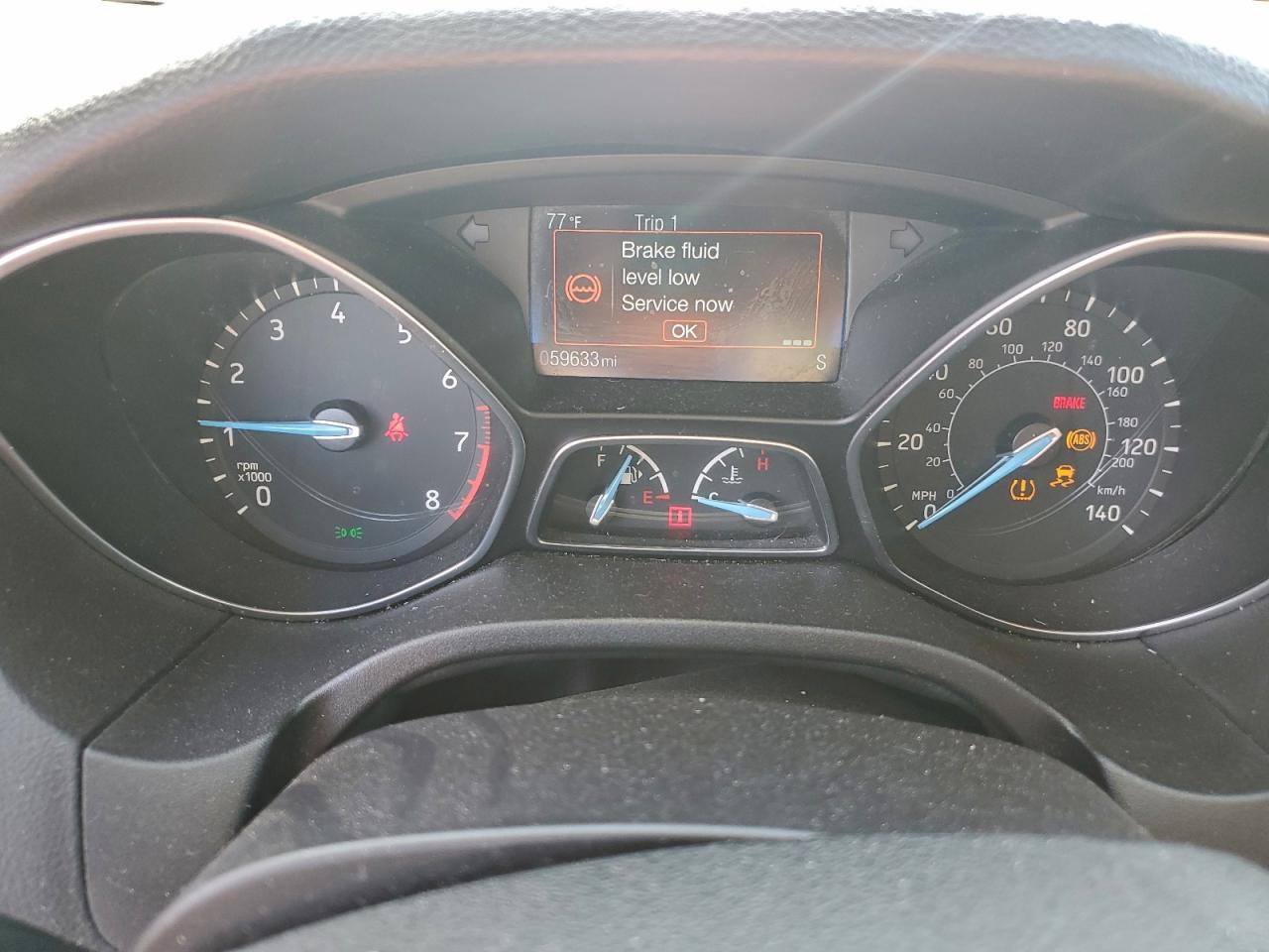 2015 FORD FOCUS SE photo 9