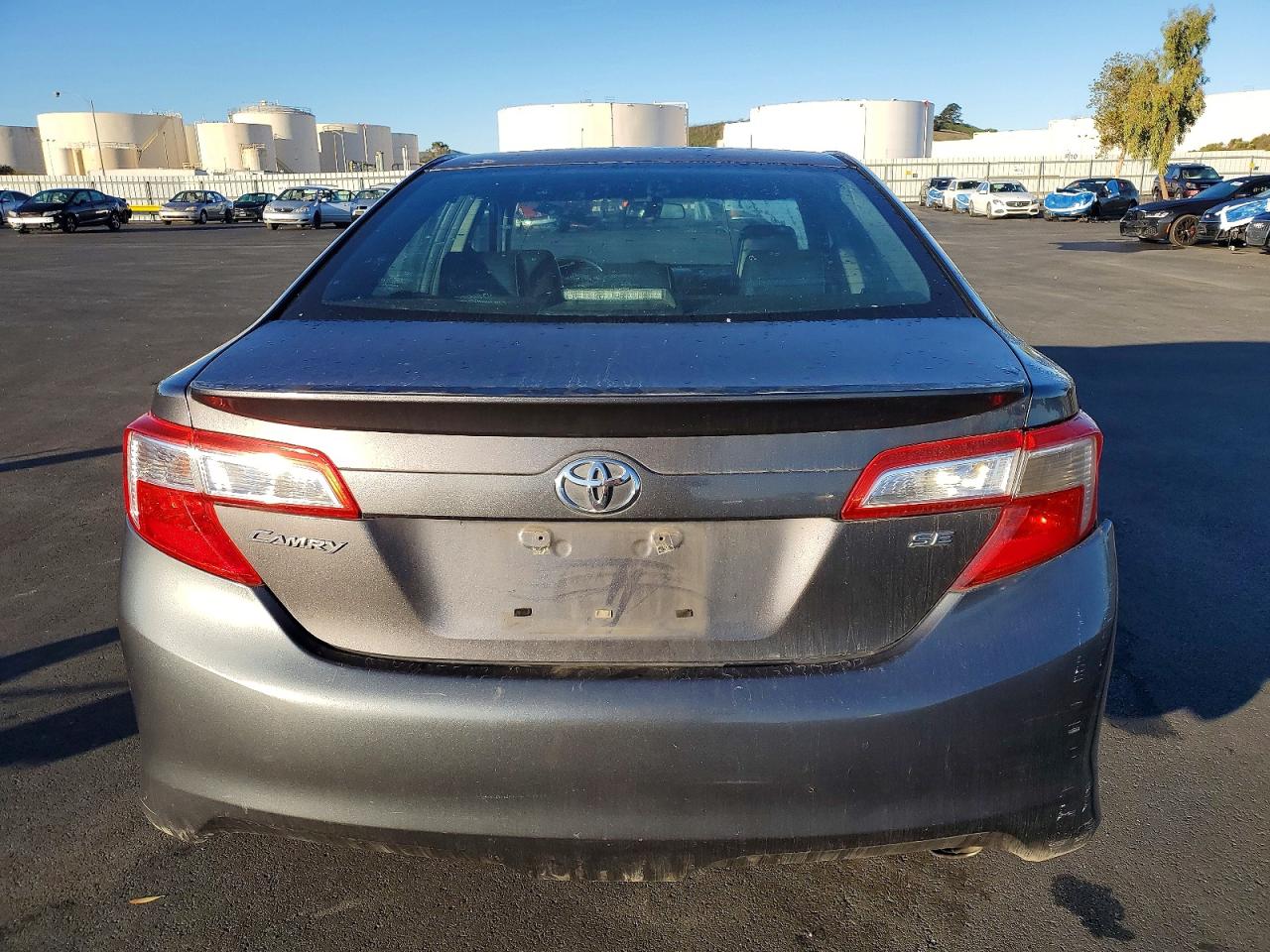 2013 TOYOTA CAMRY L photo 6