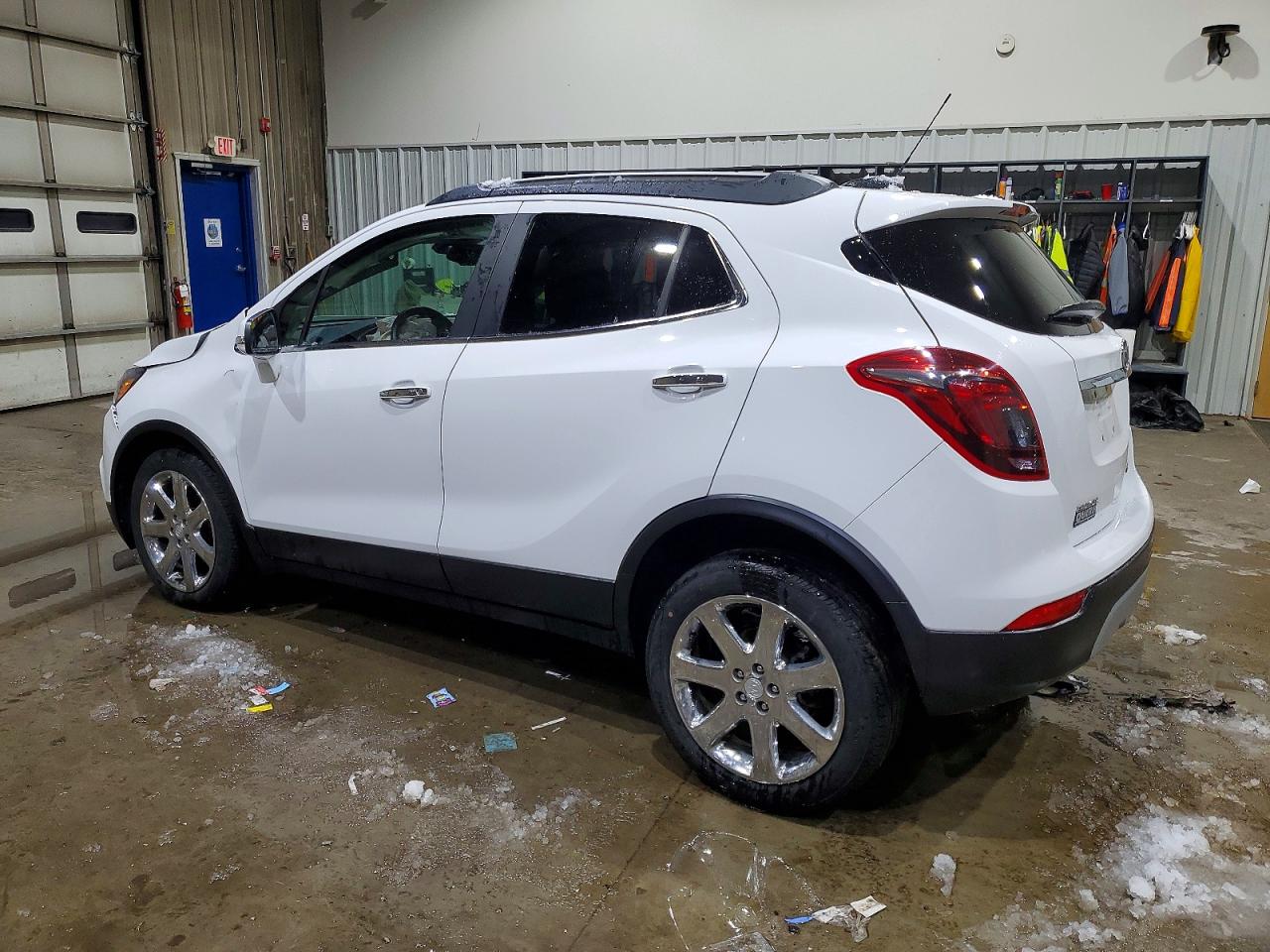 2017 BUICK ENCORE ESSENCE photo 2