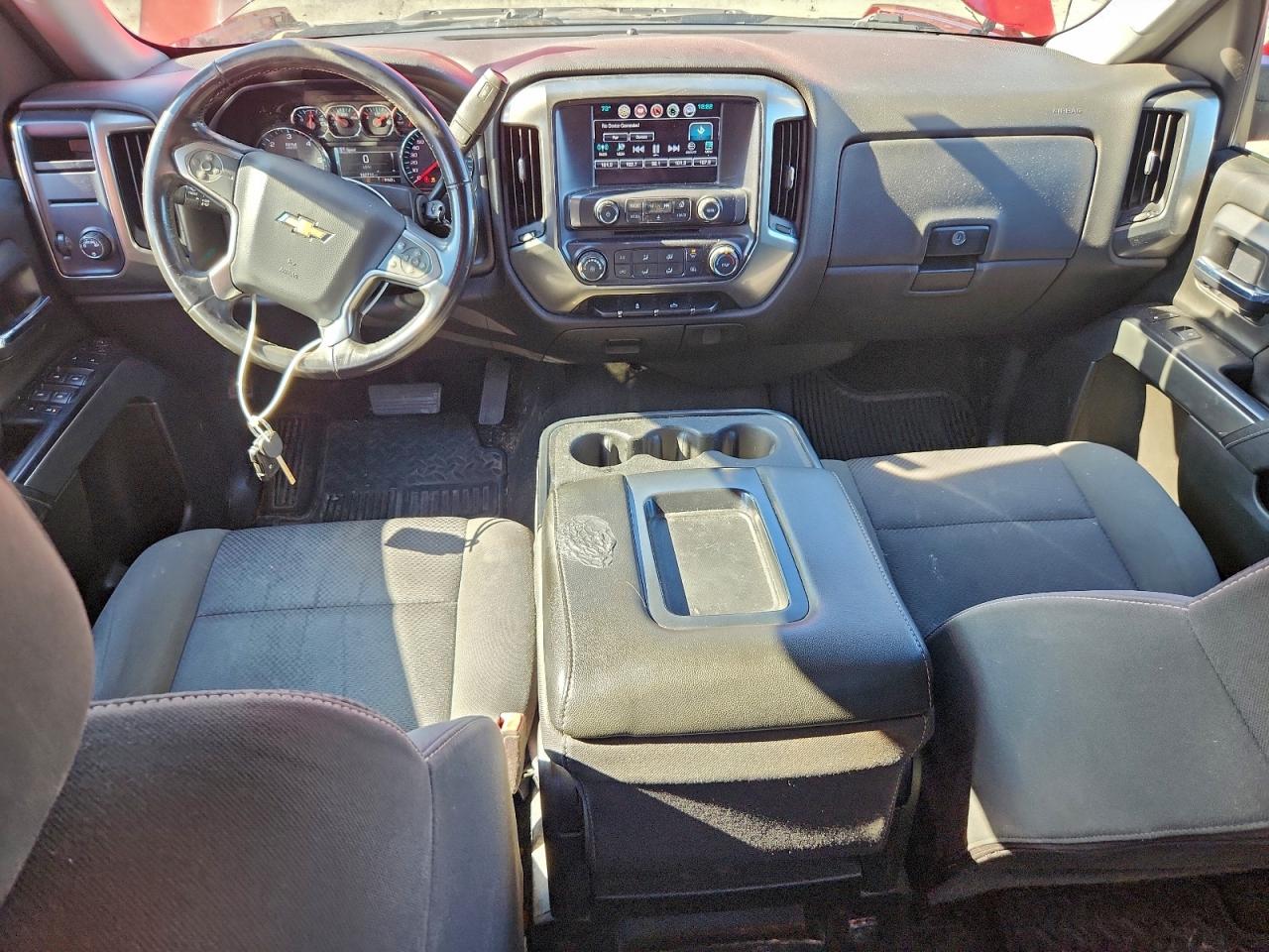 2018 CHEVROLET SILVERADO C1500 LT photo 8