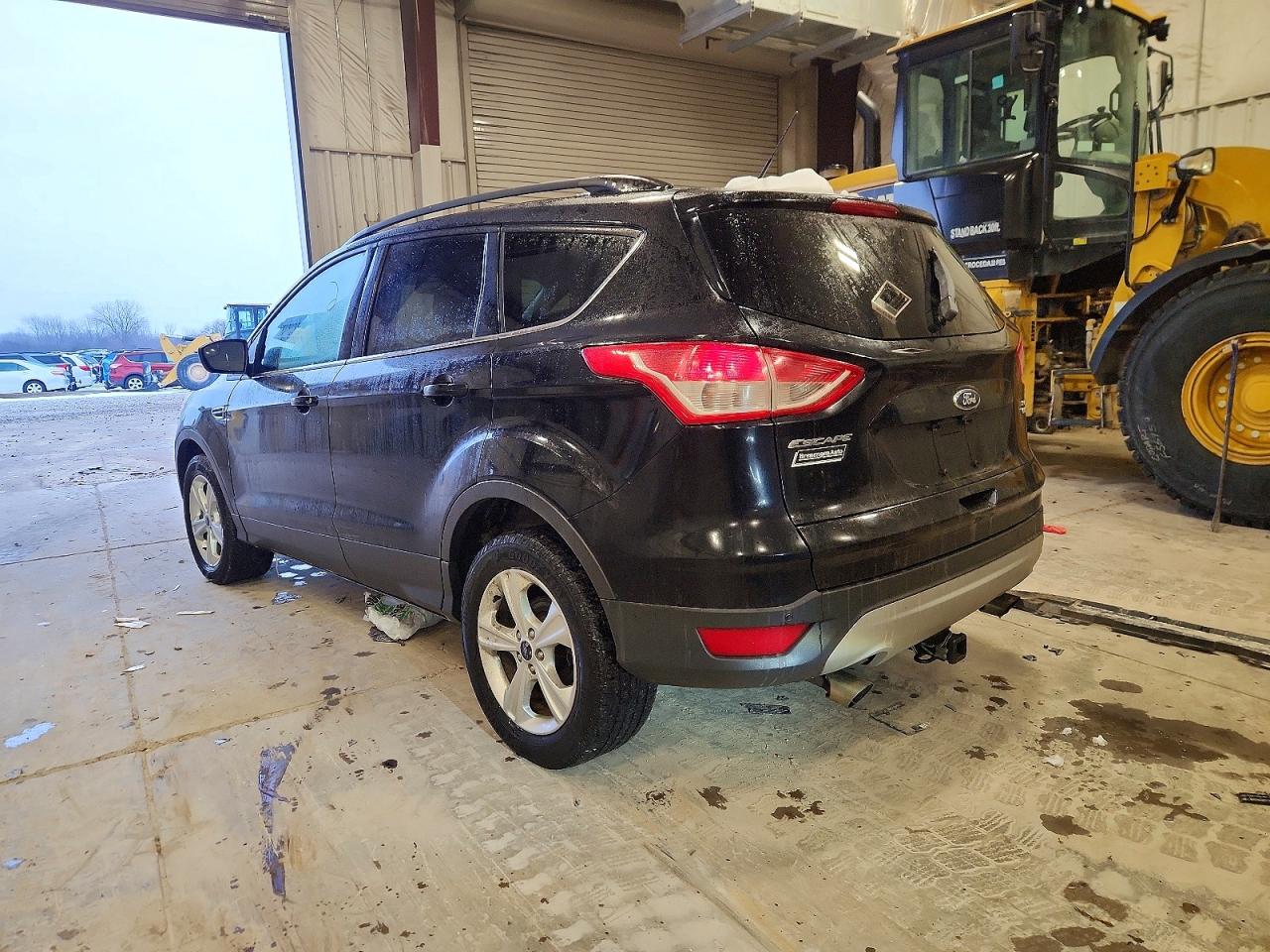 2016 FORD ESCAPE SE photo 2