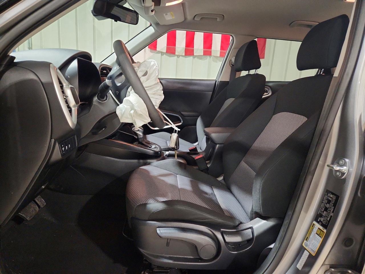 2025 KIA SOUL LX photo 7
