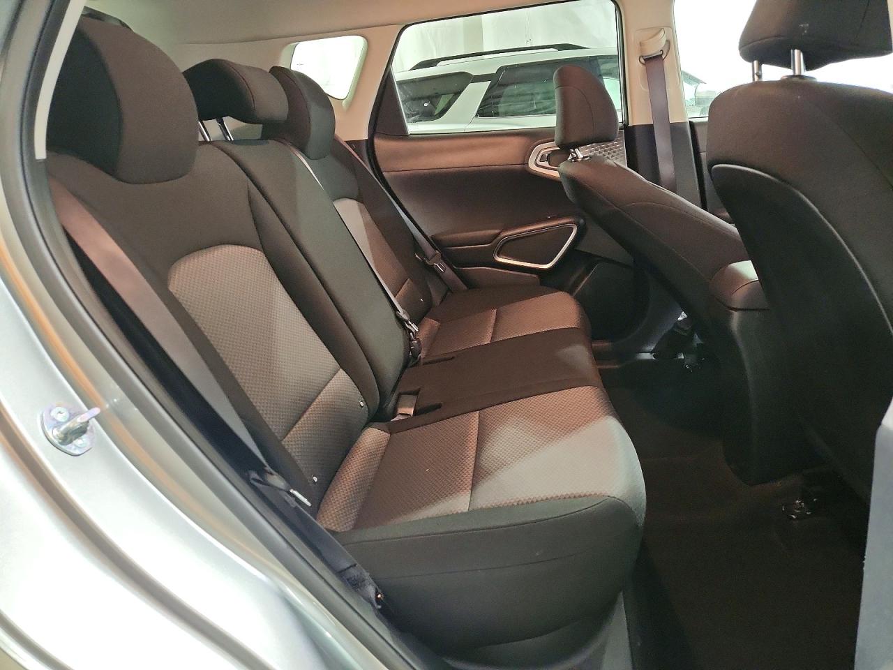 2025 KIA SOUL LX photo 10