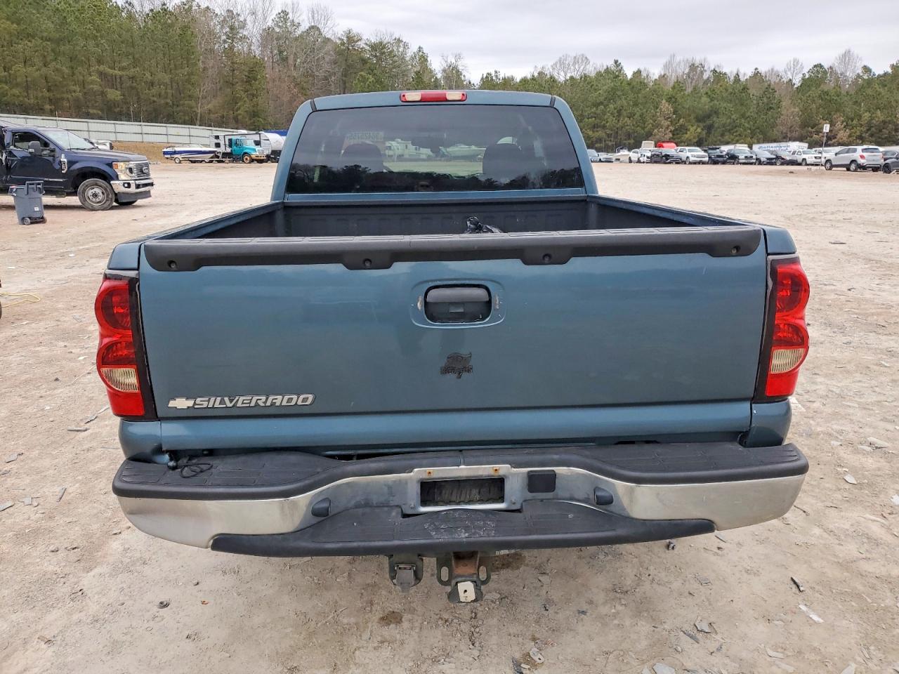 2007 CHEVROLET SILVERADO C1500 CLASSIC photo 11