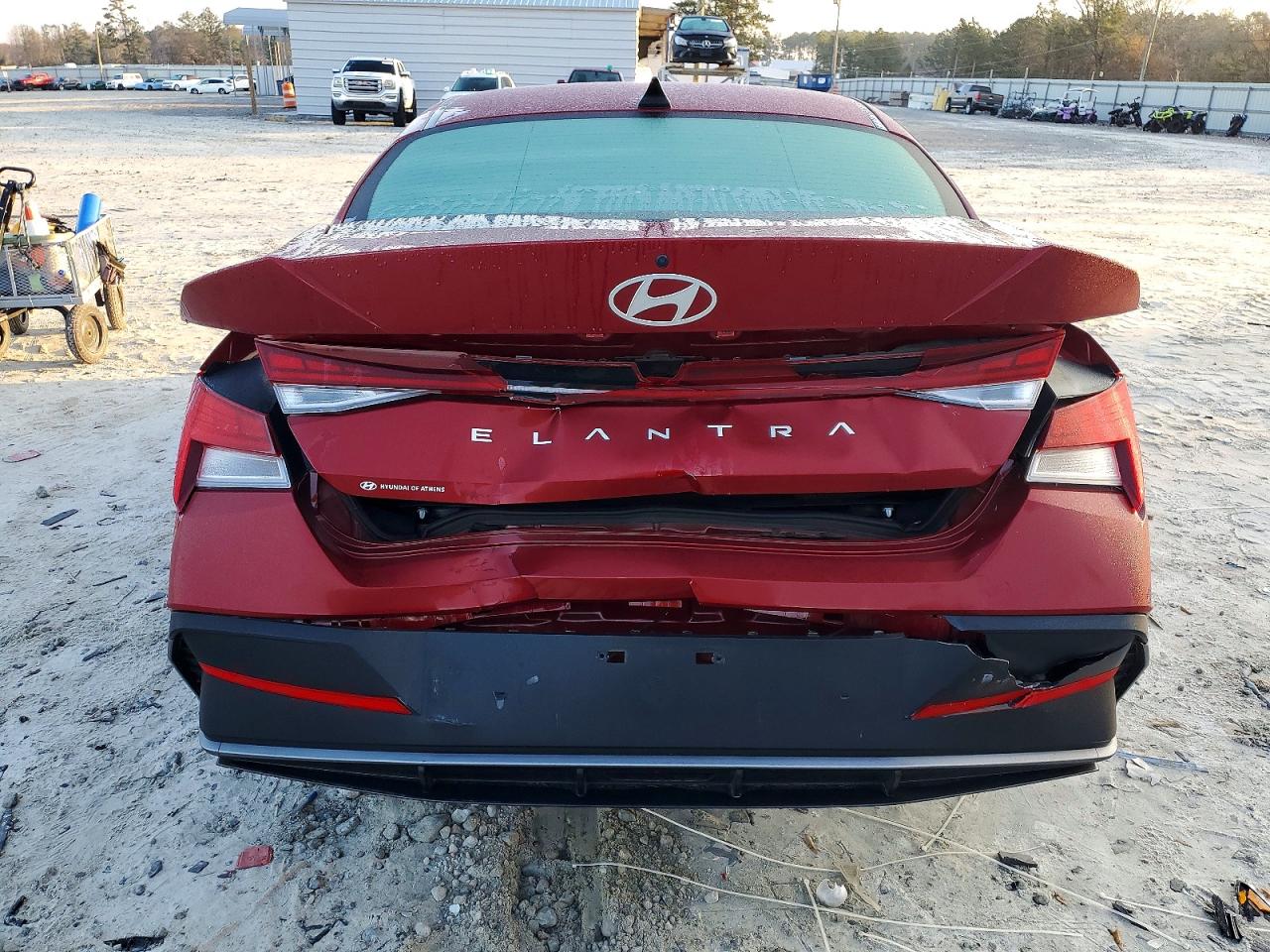 2024 HYUNDAI ELANTRA SEL photo 6