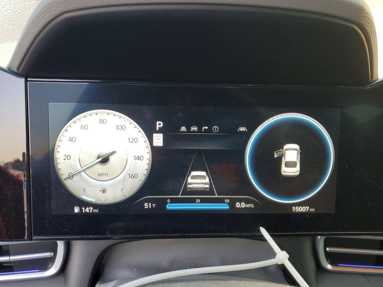 2024 HYUNDAI ELANTRA SEL photo 9