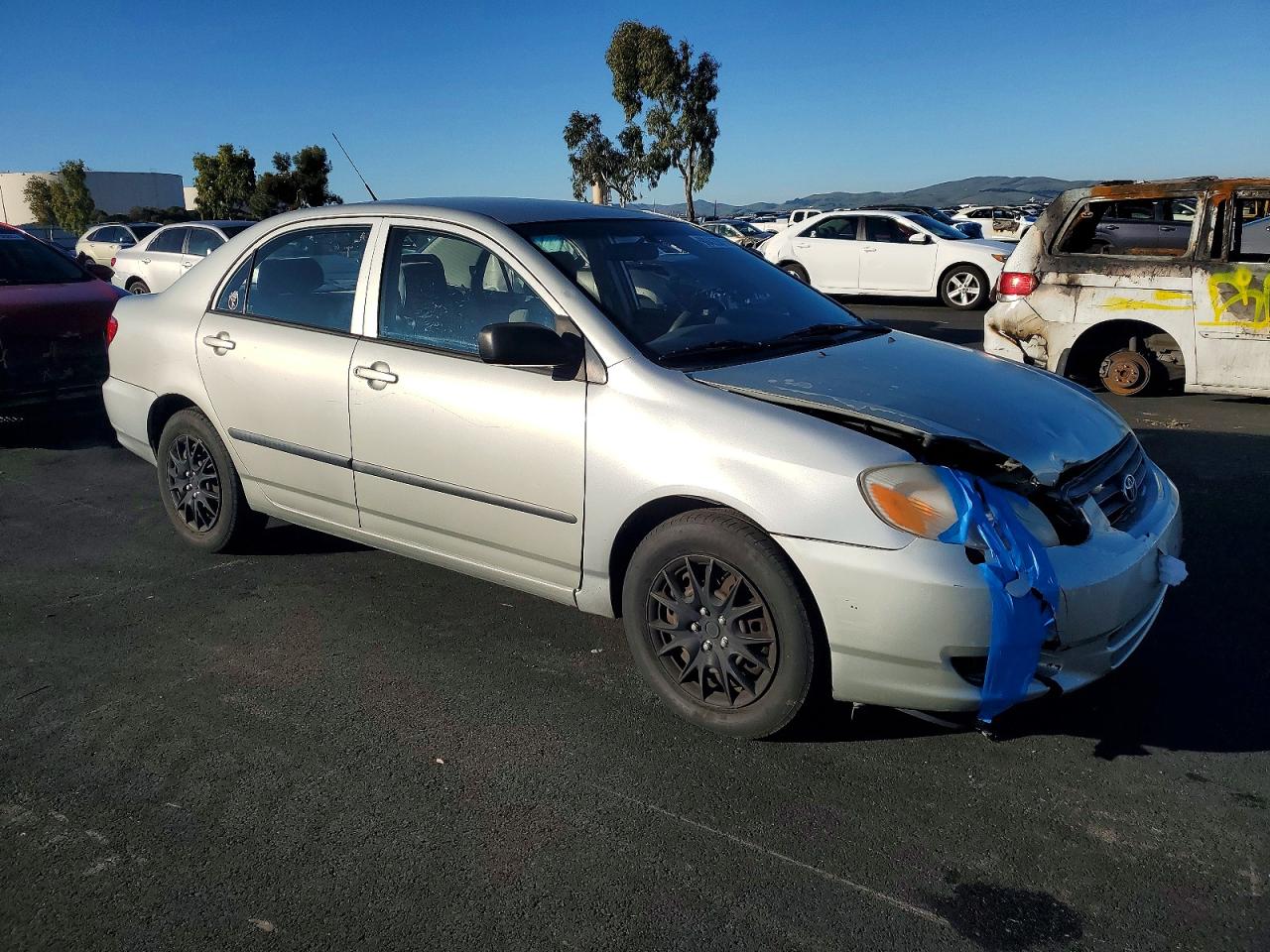 2003 TOYOTA COROLLA CE photo 10