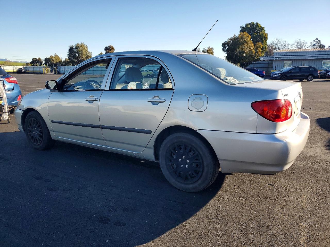2003 TOYOTA COROLLA CE photo 4