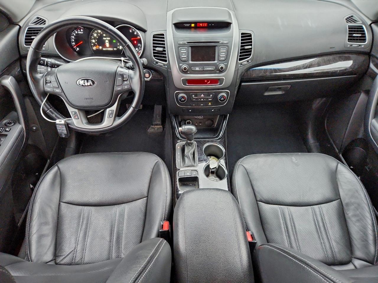 2014 KIA SORENTO LX photo 8