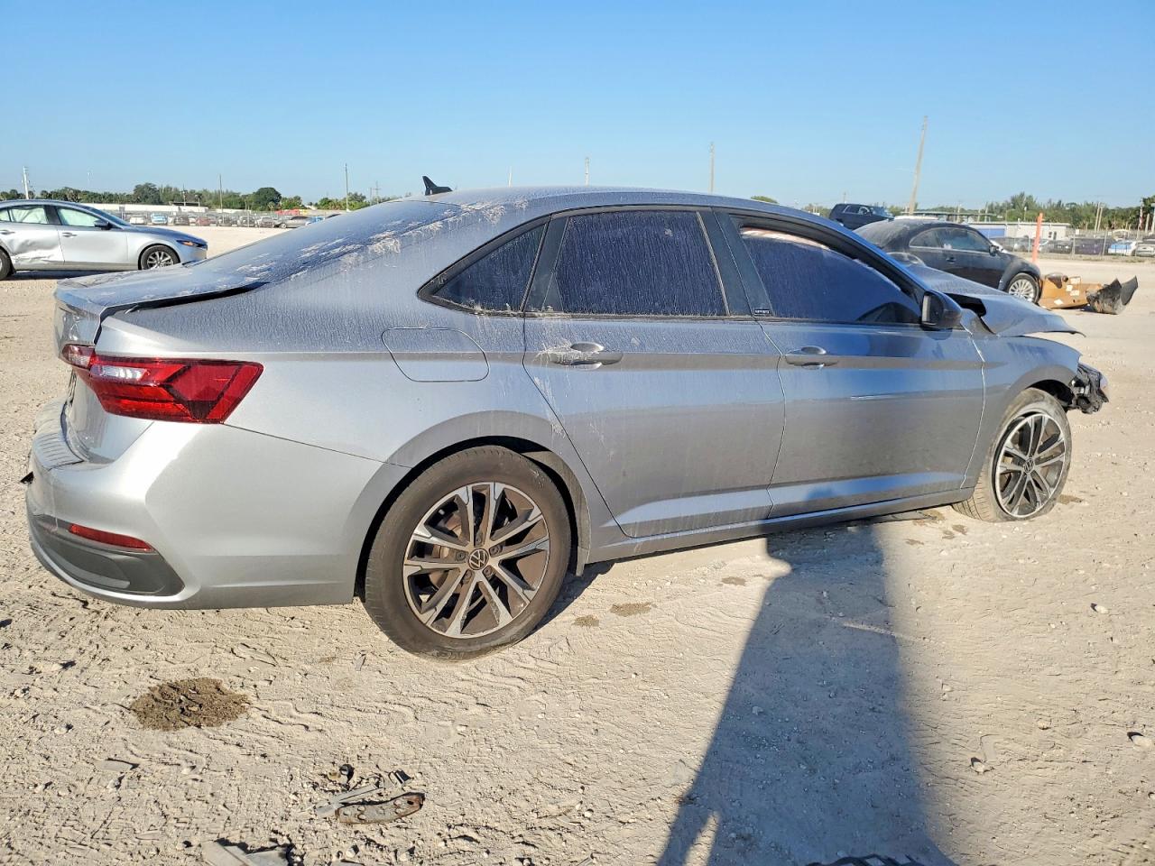 2024 VOLKSWAGEN JETTA SPORT photo 3