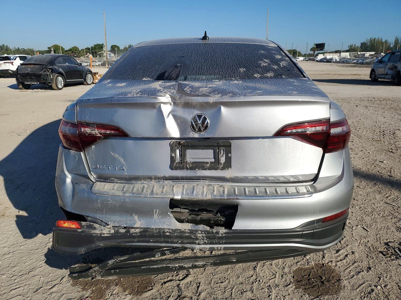 2024 VOLKSWAGEN JETTA SPORT photo 6