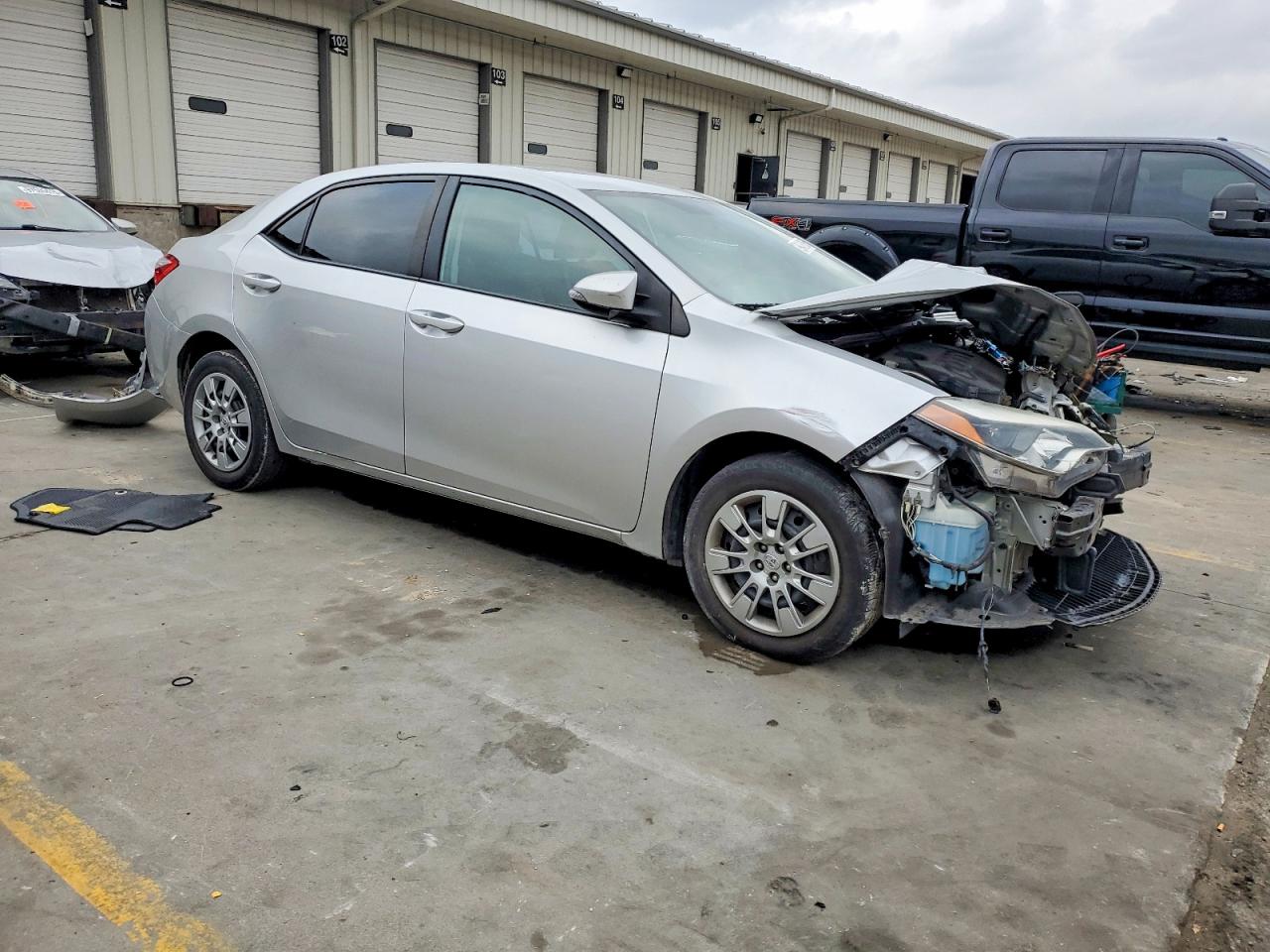 2015 TOYOTA COROLLA L photo 7