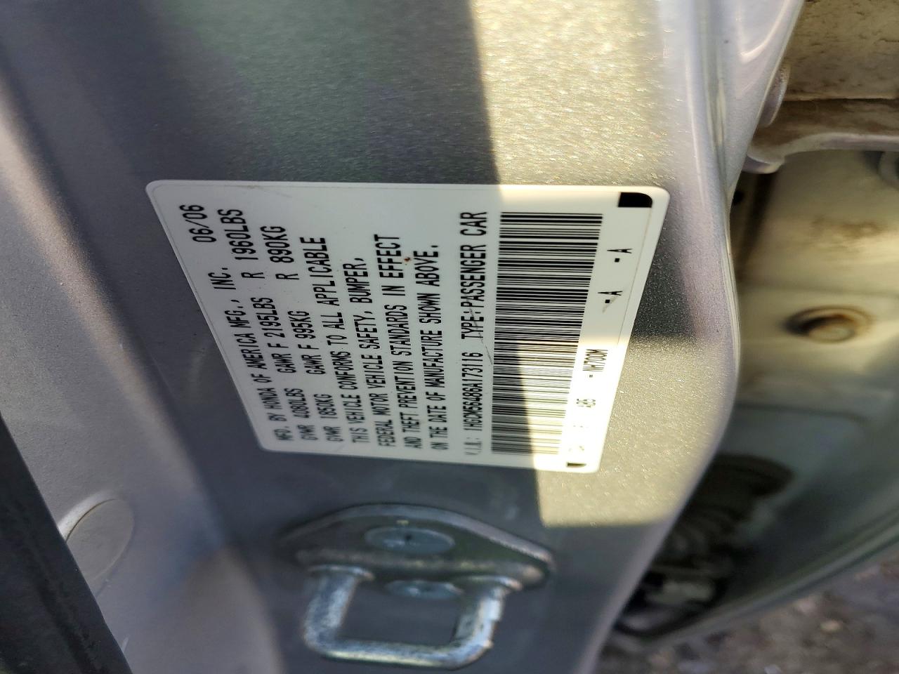 2006 HONDA ACCORD LX photo 25