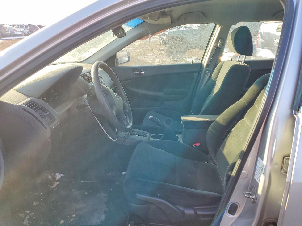 2006 HONDA ACCORD LX photo 13