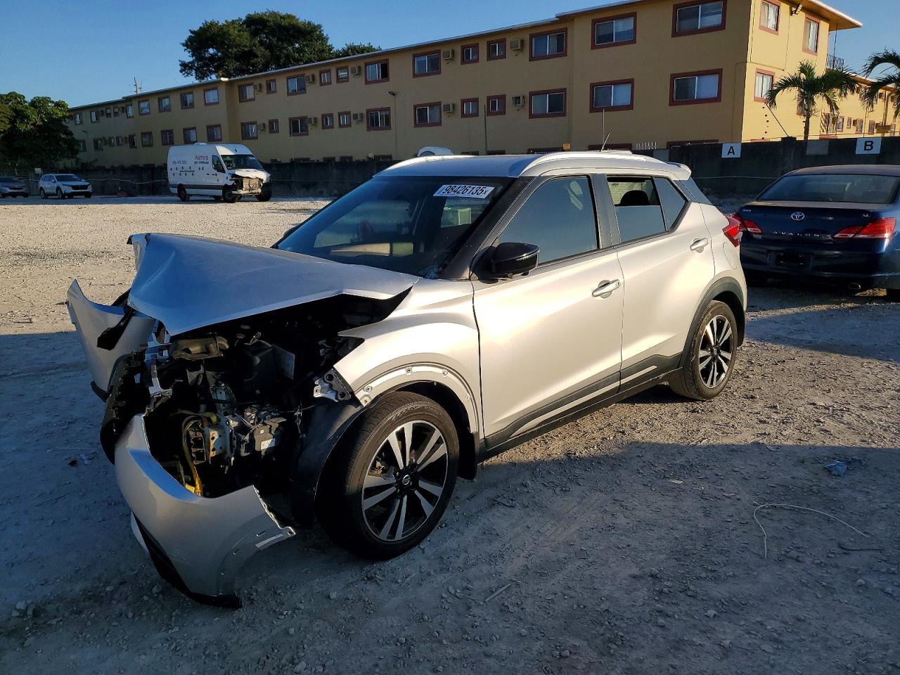 2019 NISSAN KICKS