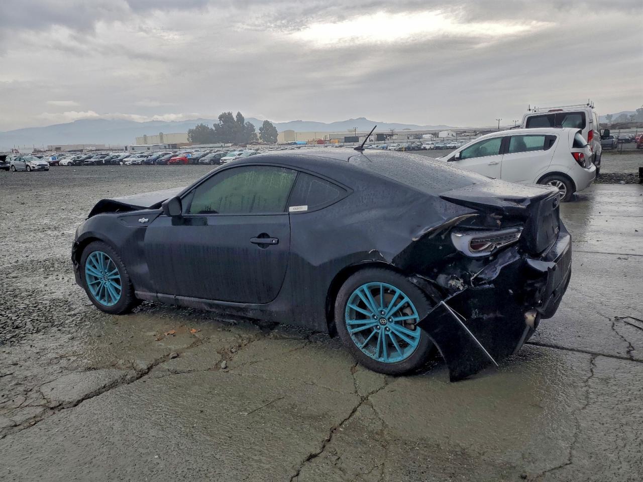 2013 TOYOTA SCION photo 2