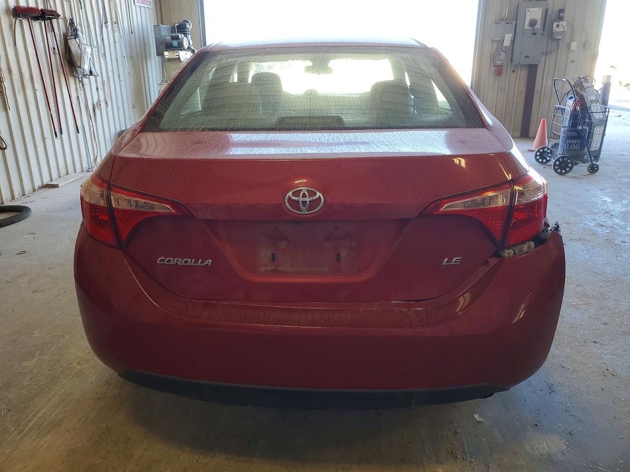 2018 TOYOTA COROLLA L photo 6