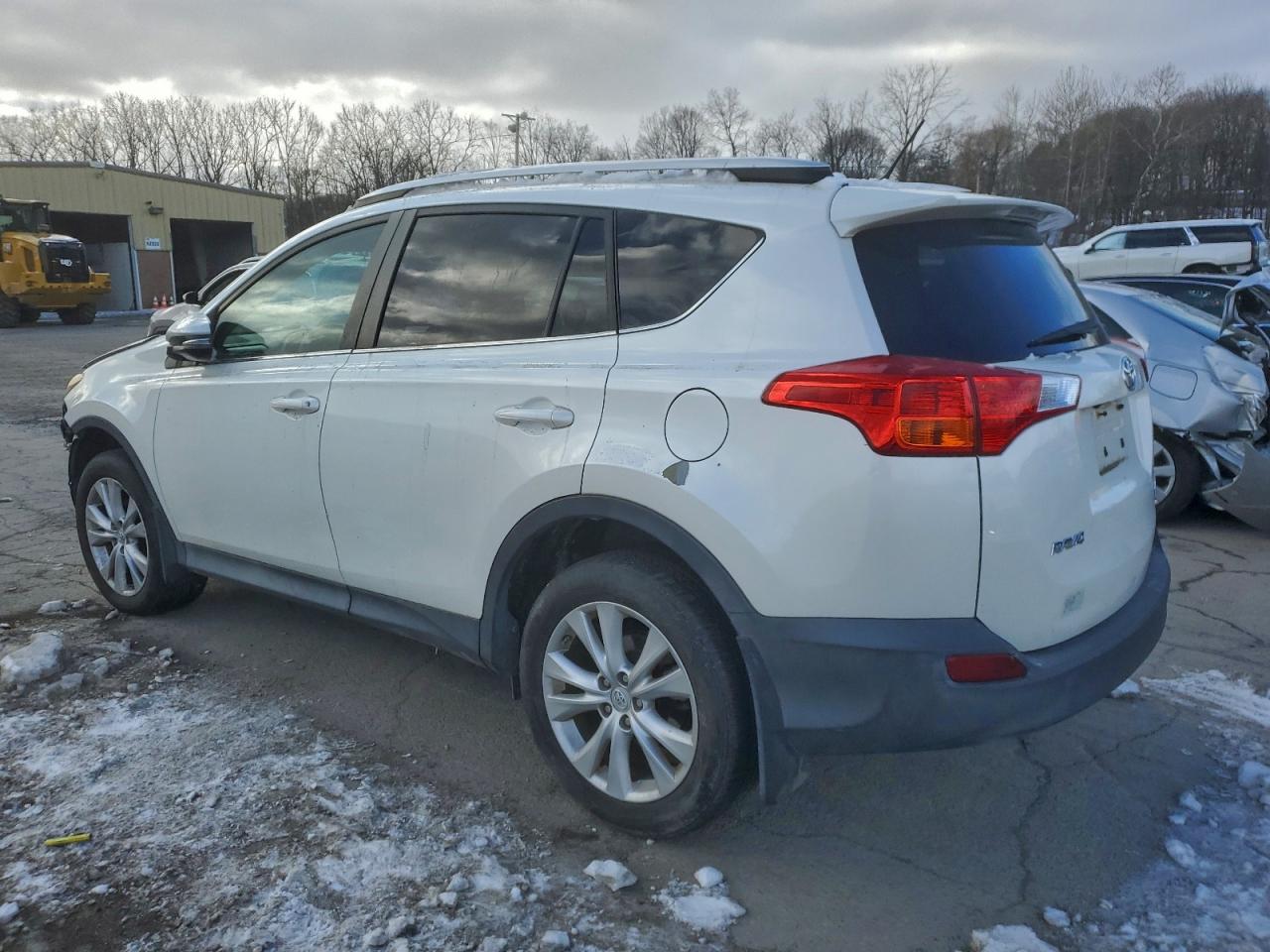 2013 TOYOTA RAV4 LIMITED photo 4