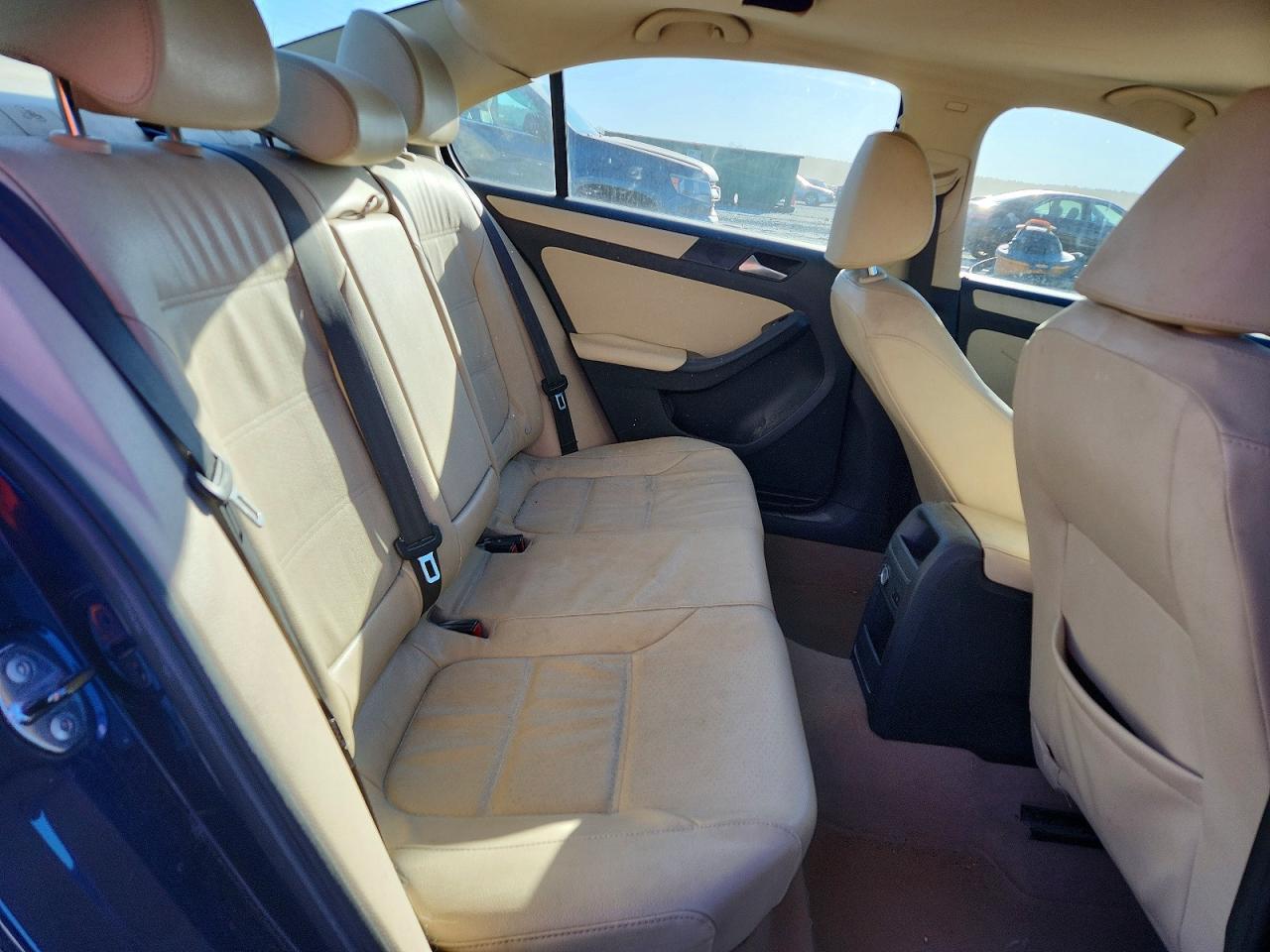 2012 VOLKSWAGEN JETTA SE photo 10