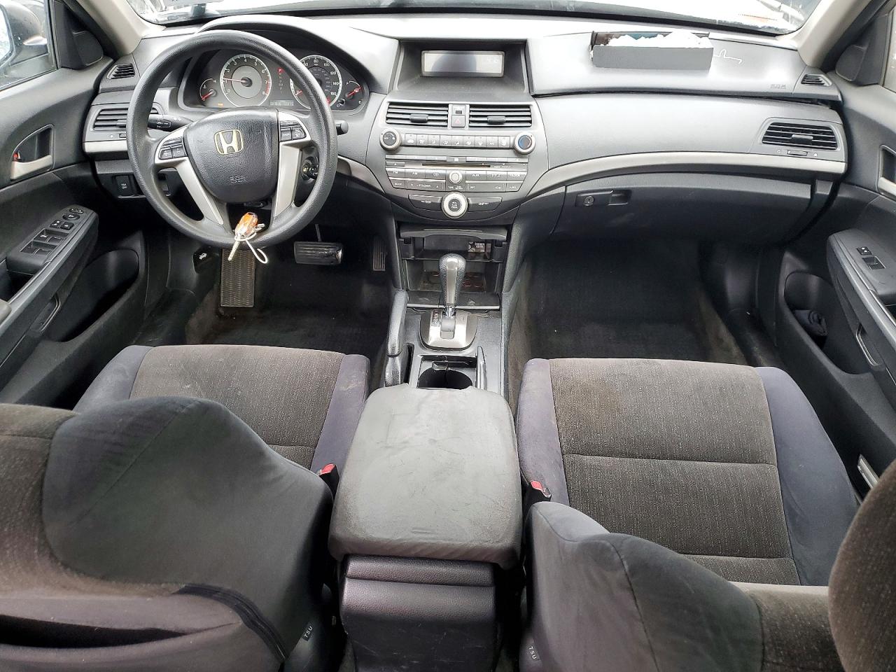 2009 HONDA ACCORD LX photo 8