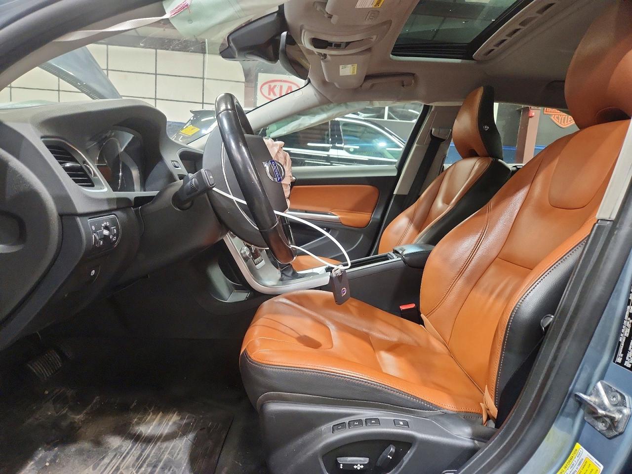 2018 VOLVO S60 INSCRIPTION photo 7
